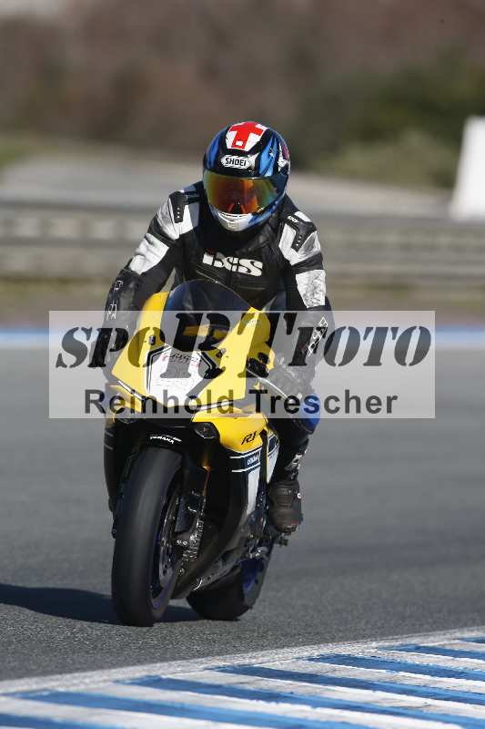 /Archiv-2024/02 29.01.-02.02.2024 Moto Center Thun Jerez/Gruppe gruen-green/251